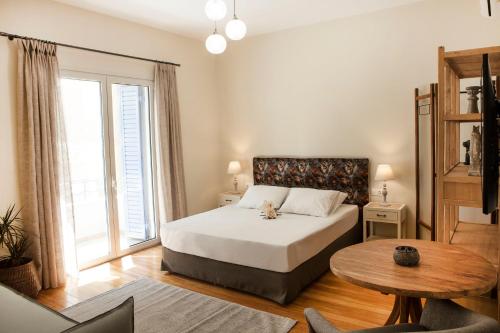 Bentzi...Boutique Apartment 6, Superior Suite for 4 Guests, Atény