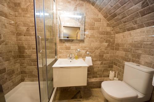 Edgerton Hotel 4