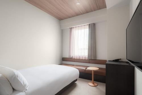 Adjoining Room (Double Room + Double Room) Not Connecting Room