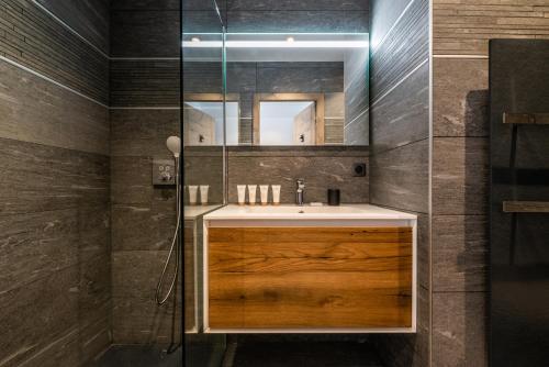 Ozigo penthouse Les Gets - by EMERALD STAY - image 11