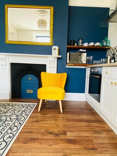 Victoria Boutique Lodge 'Edith' Sea View and Garden Apartment