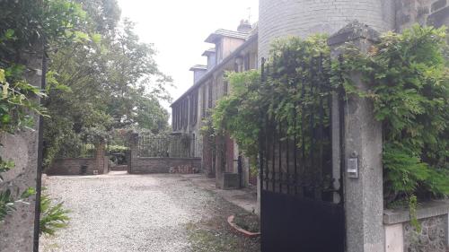 Les Salons Fleuris BnB Cormeilles-en-Vexin