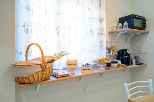 B&B L'Abbraccio Room Type - Triple Room with Private Bathroom
