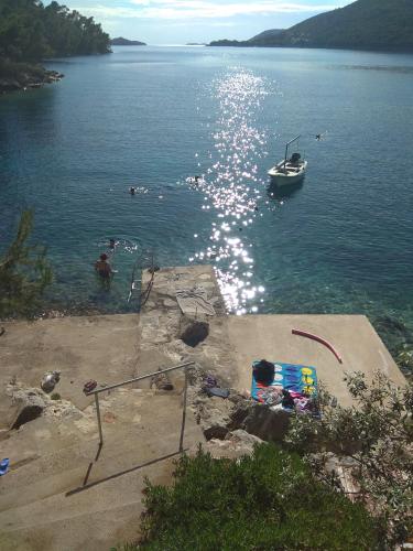 Apartman uz more - image 12