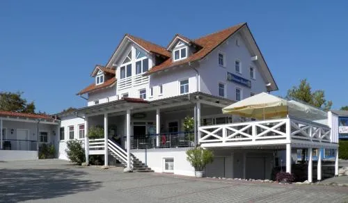 Donau-Hotel in Sinzing, Deutschland