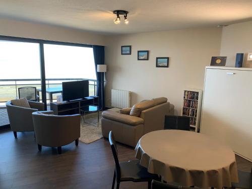  Studio with Seaview, Pension in Blankenberge