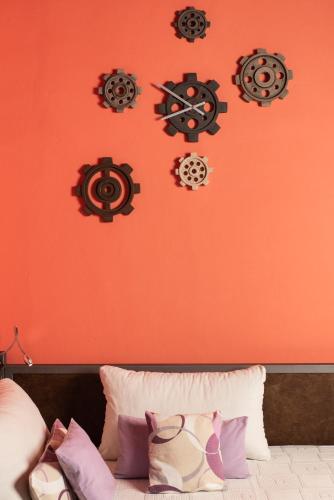 Favela Living Space - image 6
