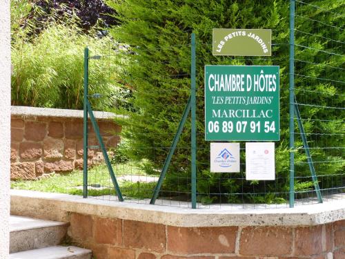 LES PETITS JARDINS BnB Marcillac-Vallon