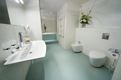 Prague Inn - image 14