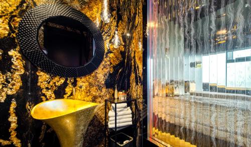 Apartamenty Sky Tower z Jakuzzi Przy Oknie by BQQK, Breslau (Foto 10)