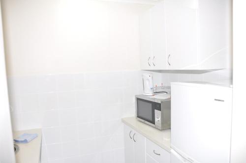Accommodation Sydney Studio with balcony apartment - main image