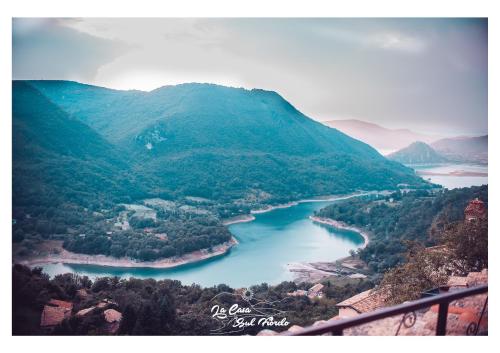 周邊環境, La Casa Sul Fiordo Lago del Turano in 希維塔卡斯特拉納