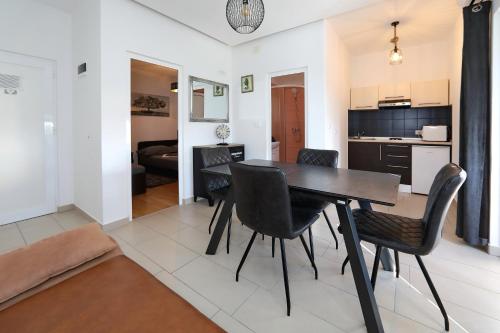 One-Bedroom Apartment with Balcony image 9