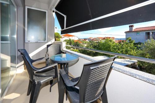 One-Bedroom Apartment with Balcony (4 Adults) image 6
