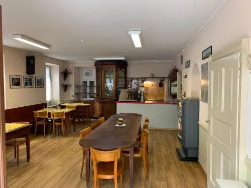 Albergo Calancasca Ristorante Jaipur in Grono, Schweiz