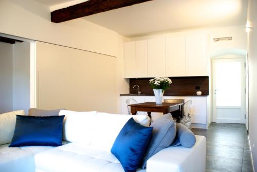 Albergo Diffuso Vulcano Village 2