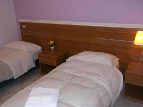 1 twin bed