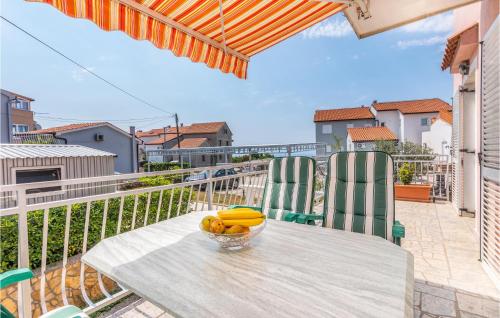 Awesome apartment in Omisalj with 1 Bedrooms and WiFi - Apartment - Omišalj