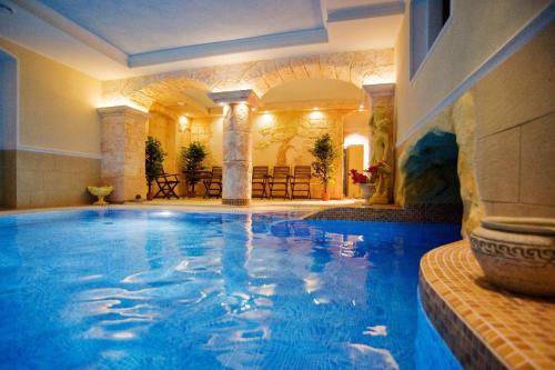 Swimming pool, Palac Margot Nature&SPA in Karpacz