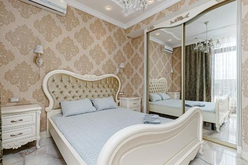 Greek Street Deluxe Apartment Odessa 