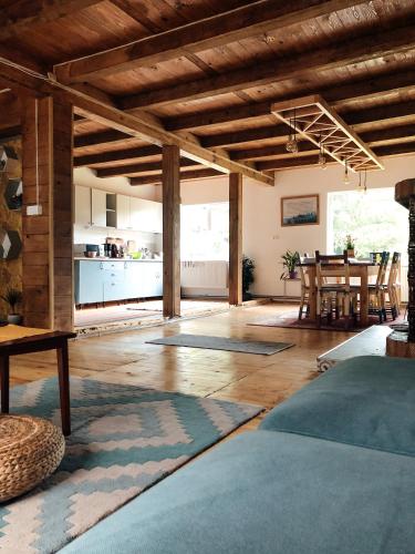 Cabana Khaliope in Floroaia