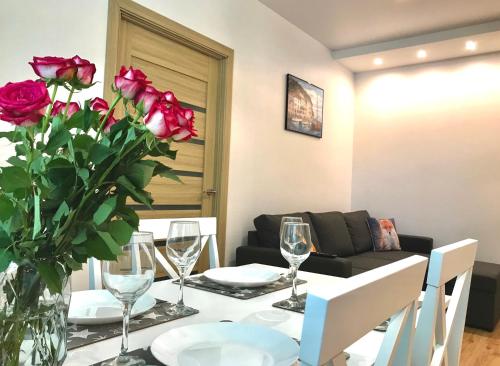 . Old Town Apartment