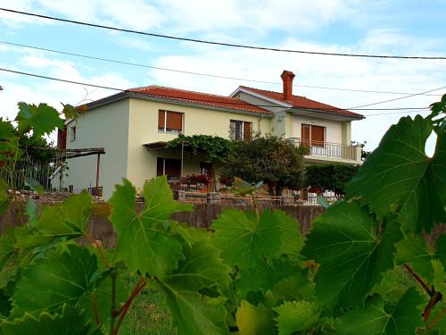 ทัศนียภาพภายนอกโรงแรม, Apartment Katalea in สเวติ อีแวน