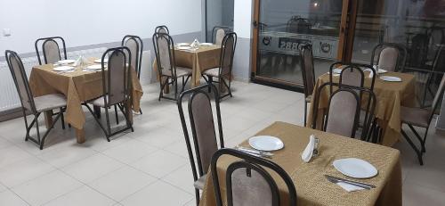Nhà hàng, Rio Hotel in Prizren