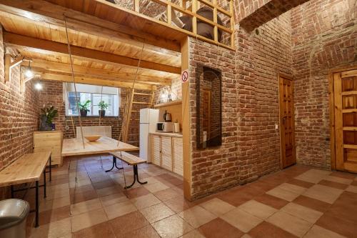 Apartment image 8