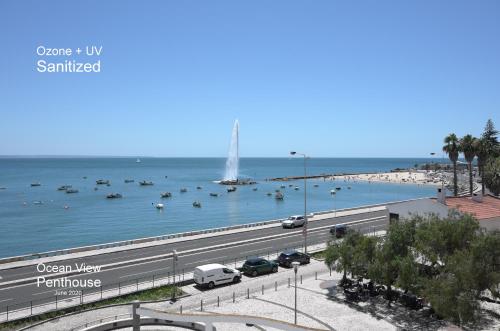  Ocean View Penthouse, Unterkunft in Paço de Arcos