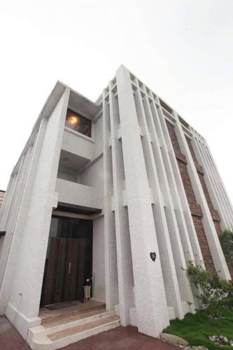 星星民宿評價、特色體驗、房價資訊、訂房連結 – 便利交通與溫馨舒適 - 照片 3