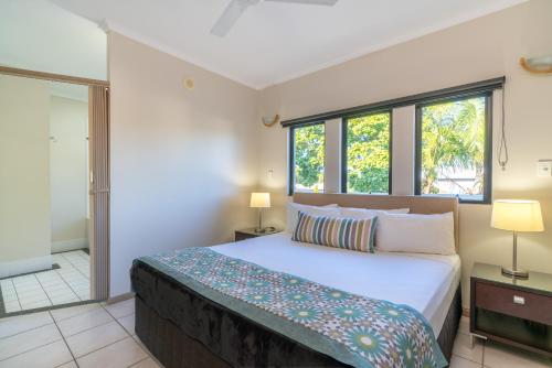 Regal Port Douglas - Holiday Apartments