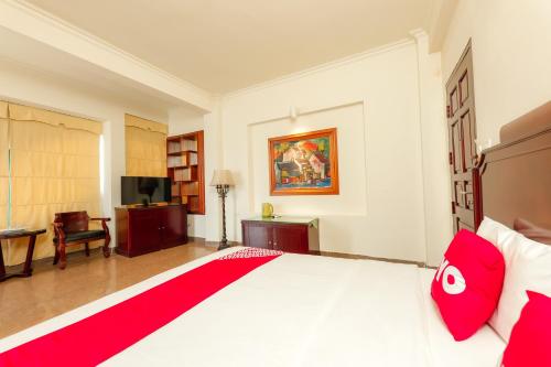 room detail thumbnail 0