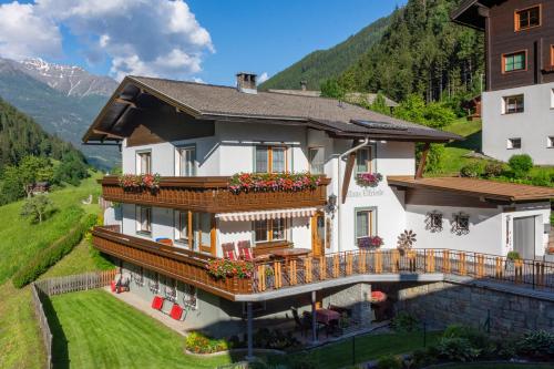 Ferienwohnung Elfriede - Apartment - Hopfgarten in Defereggen