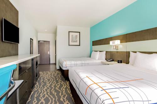 La Quinta Inn & Suites by Wyndham Northlake Ft. Worth