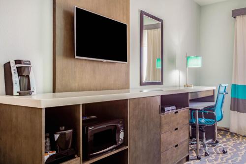 La Quinta Inn & Suites By Wyndham Northlake Fort Worth