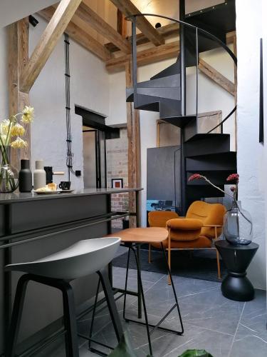Mystictone - loft in the heart of Warsaw - Nowy Świat ROOMTONES, Varšava (fotografie 10)