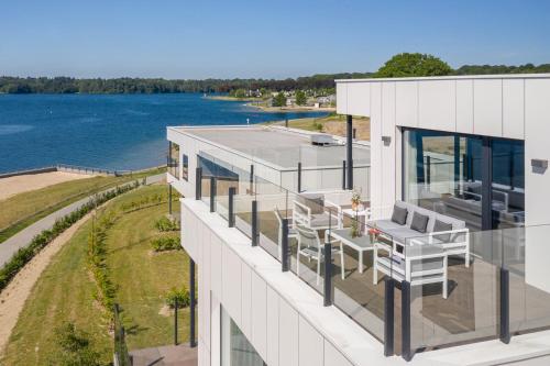 Best Western Plus Golden Lakes Hotel - main image