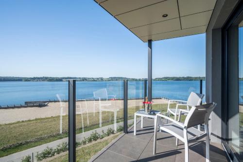 Best Western Plus Golden Lakes Hotel - image 3