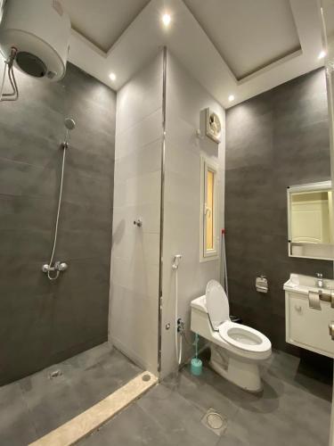 A - 369 مقابل الراشد مول A - 369 مقابل الراشد مول