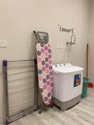 A - 369 مقابل الراشد مول A - 369 مقابل الراشد مول