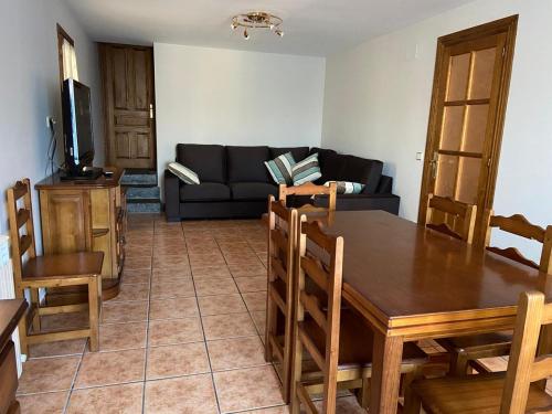 CASA PEDRO BERGUA in Fiscal