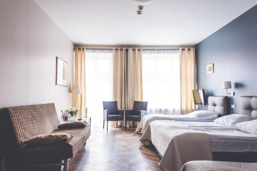 Hotel Floryan Old Town - image 4