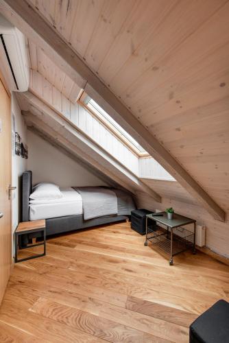 Small attic rooms in Kaunas old town 4