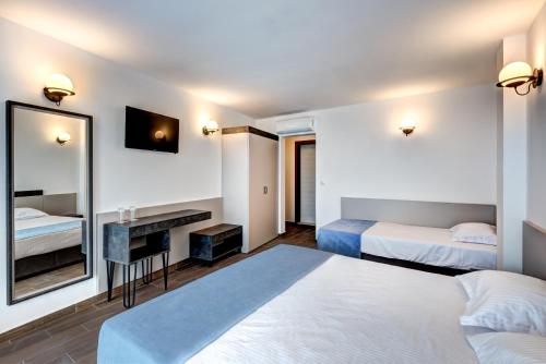 Panorama Blue Hotel - image 8