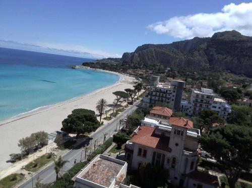VILLA AZZURRA beachfront Mondello - Palermo, Palermo (fotografie 4)