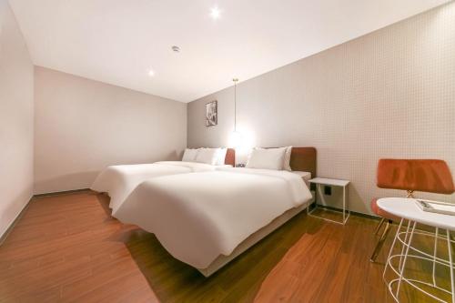 Pohang Brown Dot Hotel