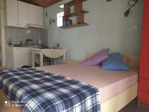  Full equipment studio in Komotini in Komotiní