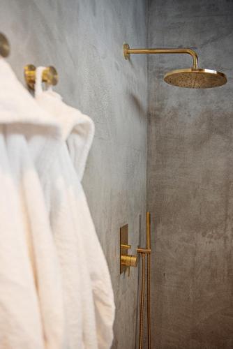 Magnolia Boutique Rooms - image 4