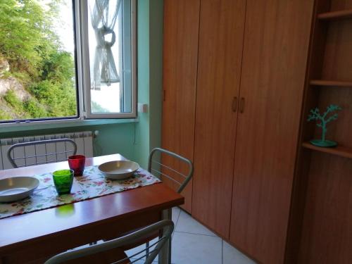 LAGO DI COMO LAKE APARTMENT CASA VACANZe in Valbrona